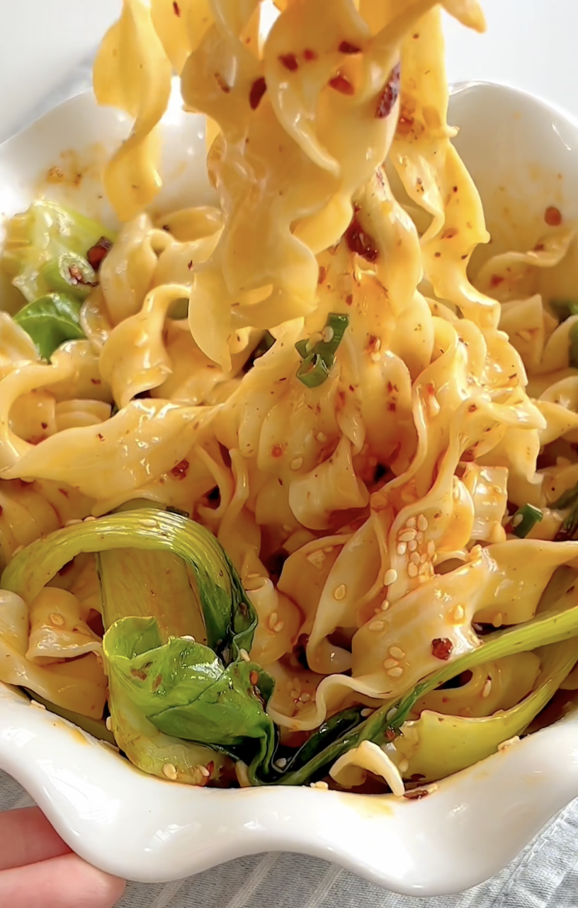 The Best Hot Chili Oil Noodles